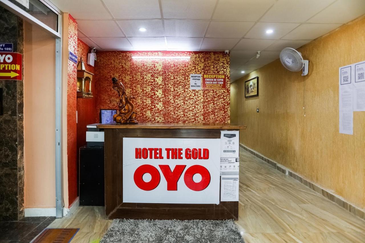 Oyo 72993 Hotel The Gold Faridabad Bagian luar foto